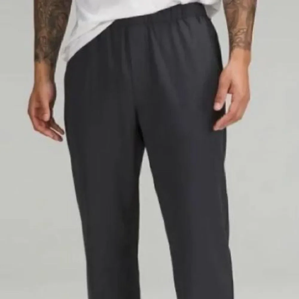 NWT Lululemon Men's ABC Warpstreme Pull-on Pant   Black